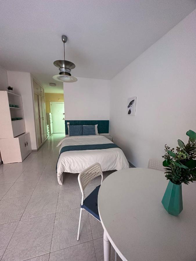Wonderful Apt With Terrace - 15M Walk Giralda Sevilha Exterior foto